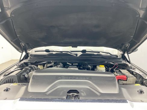 Used 2019 RAM 2500 Limited AWD/4WD image 11