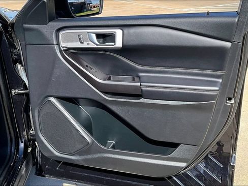 Used 2020 Ford Explorer ST AWD/4WD image 24