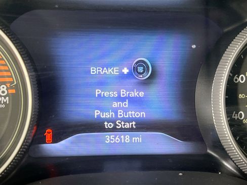 Used 2022 Jeep Cherokee Limited image 12