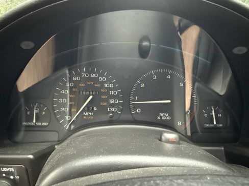 Used 1997 Saturn S-Series SC2 FWD image 13