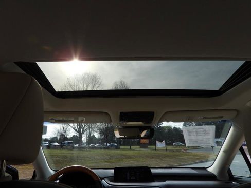 Used 2017 Lexus RX 350 Premium w/ Premium Package image 36