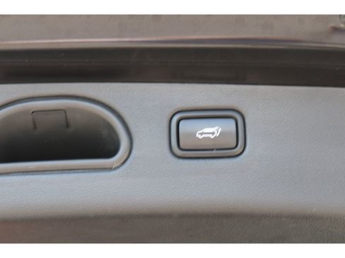 Used 2021 Hyundai Tucson Ultimate w/ Cargo Package image 8