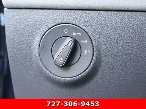 Used 2022 Volkswagen Taos SE w/ IQ.Drive SE Package AWD/4WD image 22