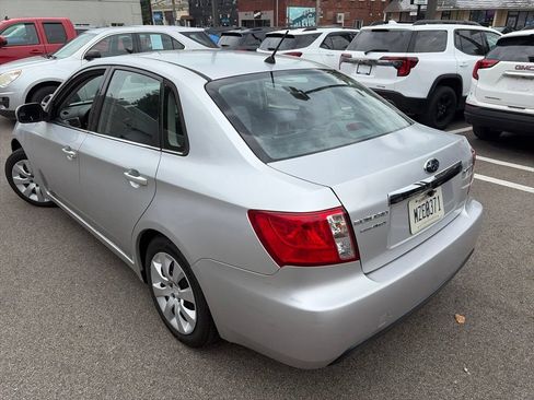 Used 2011 Subaru Impreza 2.5i AWD/4WD image 2