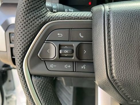New 2026 Toyota Tacoma SR5 AWD/4WD image 9