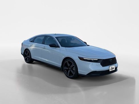 Certified 2025 Honda Accord Sport image 2