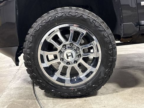 Used 2019 Chevrolet Silverado 2500 LTZ w/ Duramax Plus Package AWD/4WD image 27
