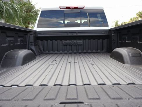 New 2026 GMC Sierra 2500 AT4 w/ AT4 Premium Plus Package image 18