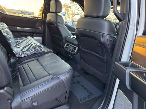 New 2026 Ford F250 Platinum w/ FX4 Off-Road Package image 17