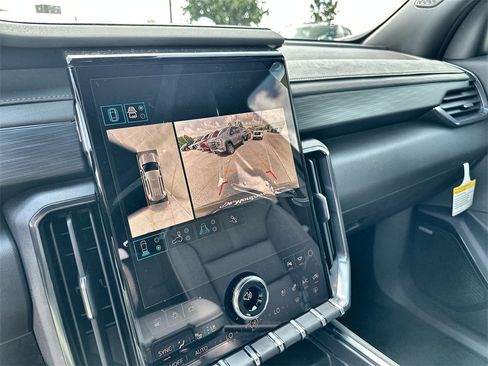 New 2026 GMC Acadia AT4 w/ Luxury Package image 29