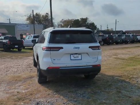 Used 2021 Jeep Grand Cherokee L Limited w/ MOPAR Finishing Package image 7