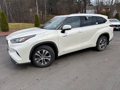 Used 2020 Toyota Highlander XLE
