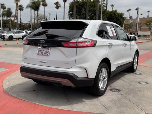 Used 2022 Ford Edge SEL AWD/4WD image 8