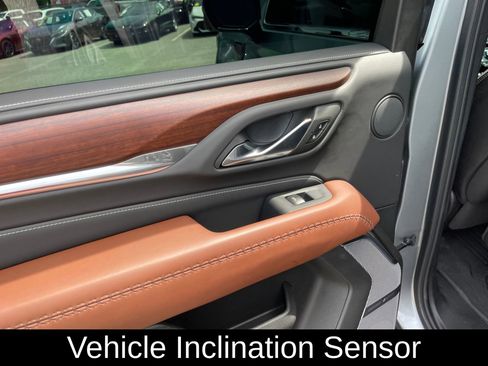 Used 2023 GMC Yukon Denali Ultimate image 21