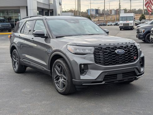 New 2026 Ford Explorer ST w/ Sun And Sound Package image 4