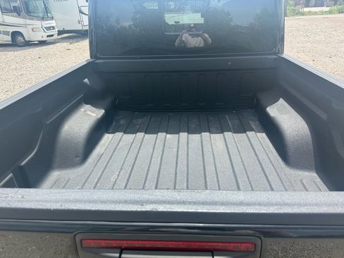 Used 2022 Jeep Gladiator Rubicon w/ LED Lighting Group AWD/4WD image 22