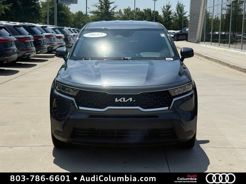 Used 2022 Kia Sorento LX FWD image 7