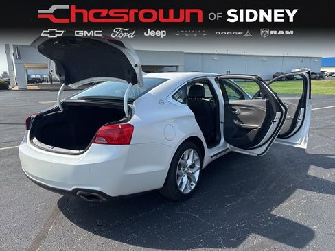 Used 2017 Chevrolet Impala Premier w/ Enhanced Convenience Package image 17