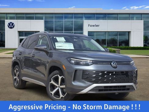 New 2026 Volkswagen Tiguan SE AWD/4WD image 1
