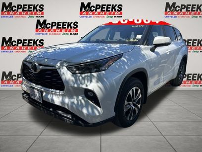 Used 2026 Toyota Highlander XLE