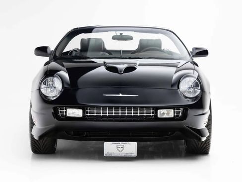 Used 2002 Ford Thunderbird RWD image 5