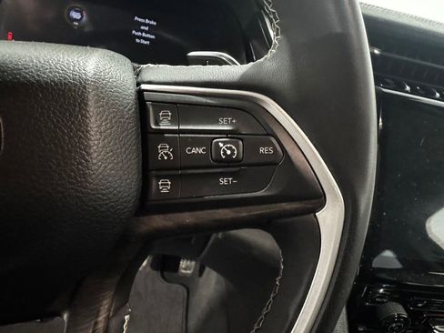 Used 2023 Jeep Grand Cherokee 4WD 4xe image 6