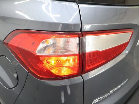 Used 2020 Ford EcoSport Titanium AWD/4WD image 28