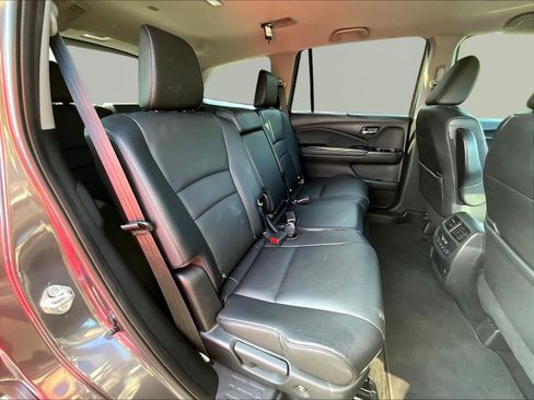 Used 2022 Honda Pilot Special Edition image 25