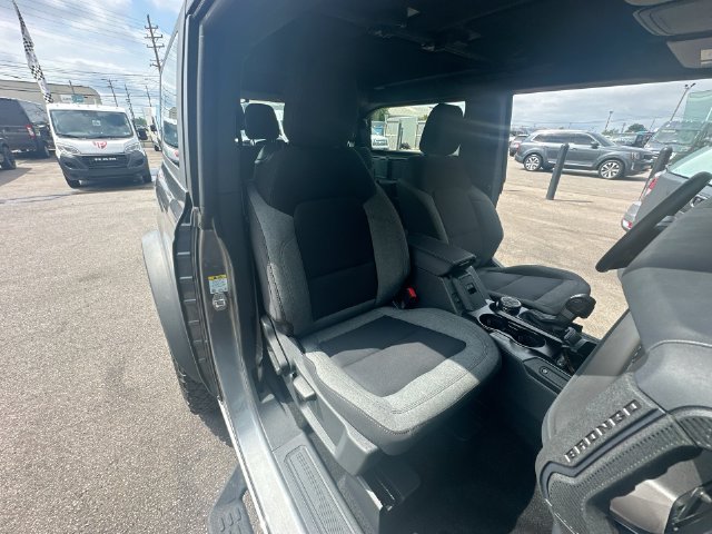 Used 2025 Ford Bronco 2-Door AWD/4WD image 27
