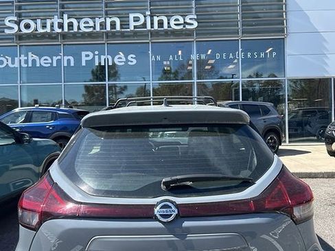 Certified 2021 Nissan Kicks SR w/ SR Premium Package image 12