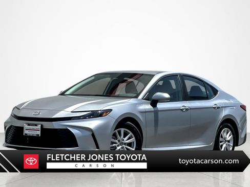 Certified 2024 Toyota Camry SE w/ Cold Weather Package FWD image 1