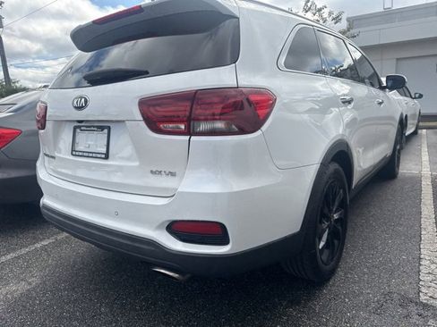 Used 2020 Kia Sorento EX image 17