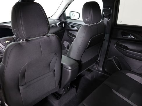 Used 2024 Chevrolet TrailBlazer LT w/ Convenience Package FWD image 32