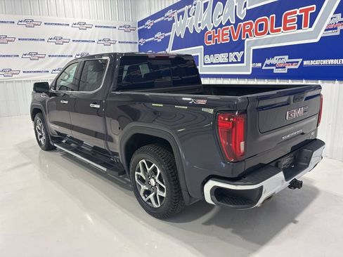 Used 2024 GMC Sierra 1500 SLT w/ SLT Premium Plus Package image 4