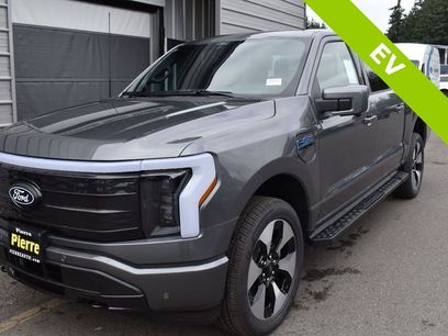 New 2025 Ford F150 Lightning Platinum