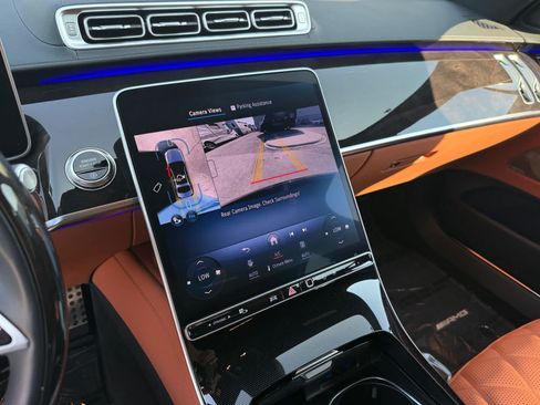 Certified 2025 Mercedes-Benz S 580 4MATIC Sedan image 19