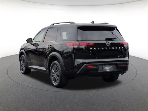 Used 2022 Nissan Pathfinder SV image 7