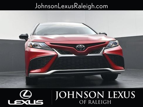 Used 2023 Toyota Camry XSE FWD image 16