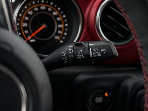 Used 2023 Jeep Wrangler Unlimited Rubicon w/ Cold Weather Group image 23