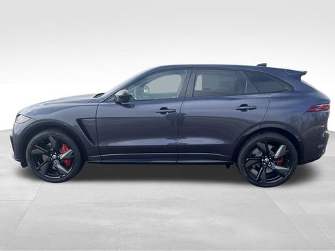 New 2026 Jaguar F-PACE SVR image 2