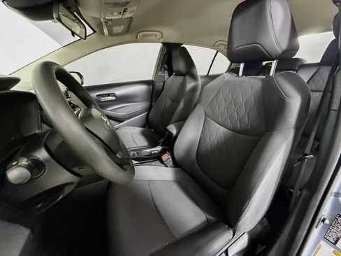 Used 2020 Toyota Corolla LE FWD image 24