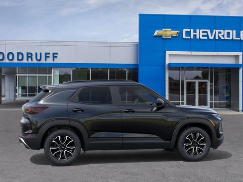 New 2026 Chevrolet TrailBlazer ACTIV w/ Convenience Package FWD image 5