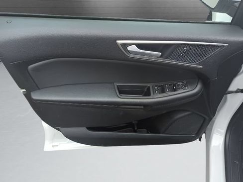 Used 2024 Ford Edge SEL AWD/4WD image 10