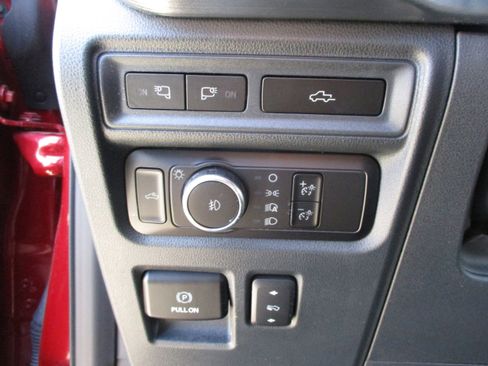 Used 2023 Ford F150 Lariat w/ Equipment Group 502A High image 45