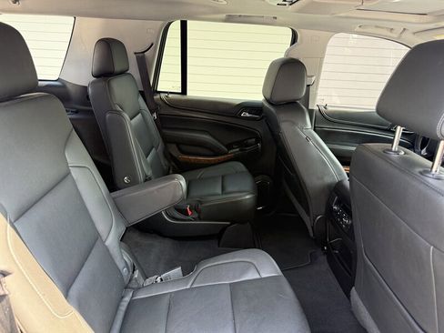 Used 2019 Chevrolet Tahoe Premier image 12