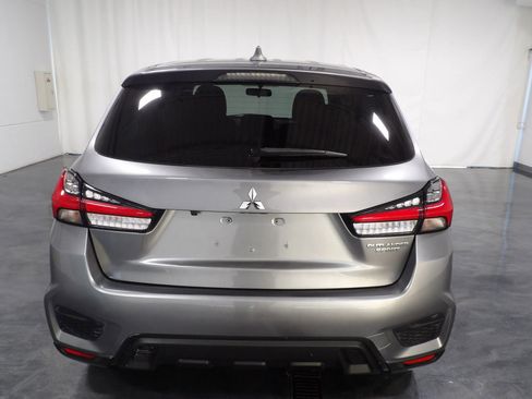 Used 2020 Mitsubishi Outlander Sport ES image 5