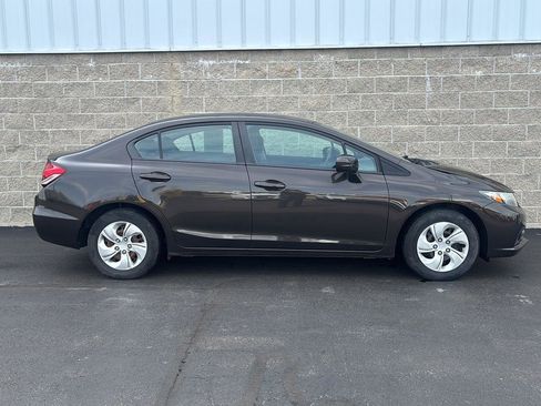 Used 2014 Honda Civic LX image 2