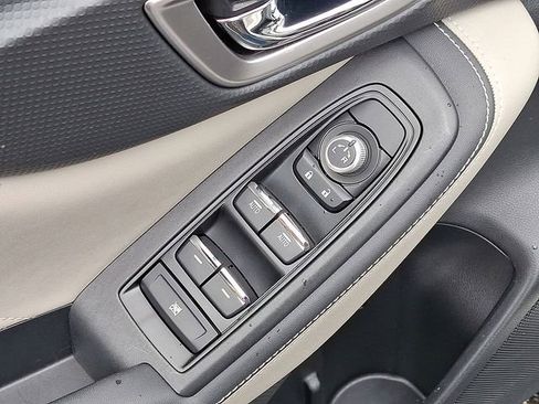Used 2022 Subaru Forester Limited AWD/4WD image 22