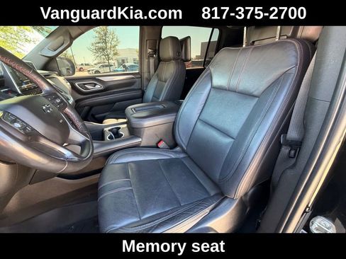 Used 2021 Chevrolet Suburban RST w/ Luxury Package image 13