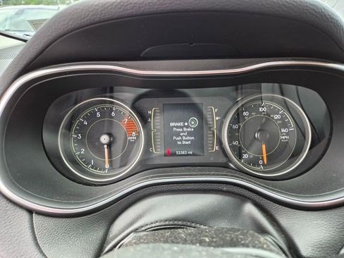 Used 2021 Jeep Cherokee Latitude Lux AWD/4WD image 5
